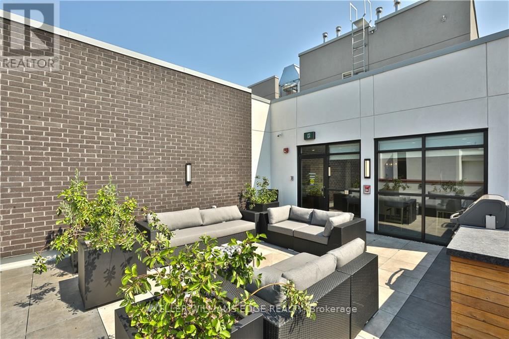 106 - 340 Plains Road E Property Photo 41
