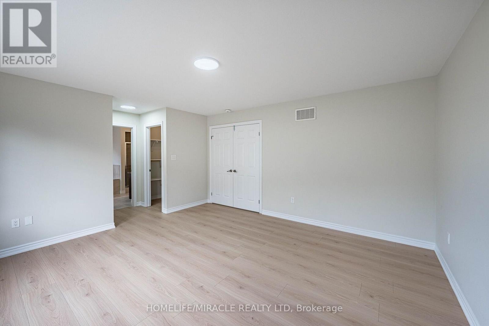 372 Remembrance Road Property Photo 20