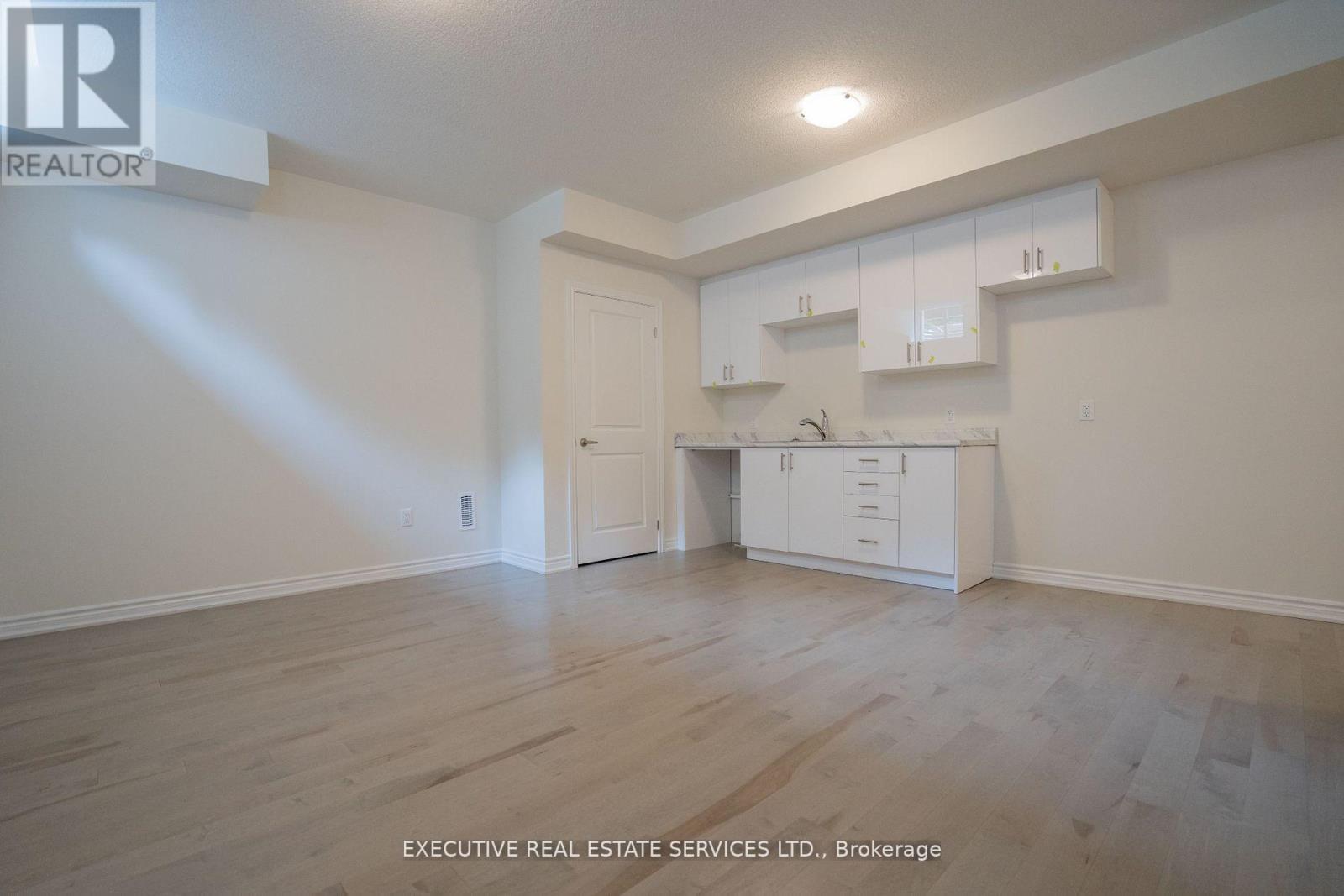 158 Petch Avenue Property Photo 8
