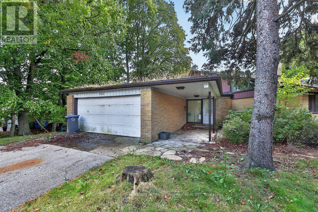 600 Bob-o-link Road Property Photo 2