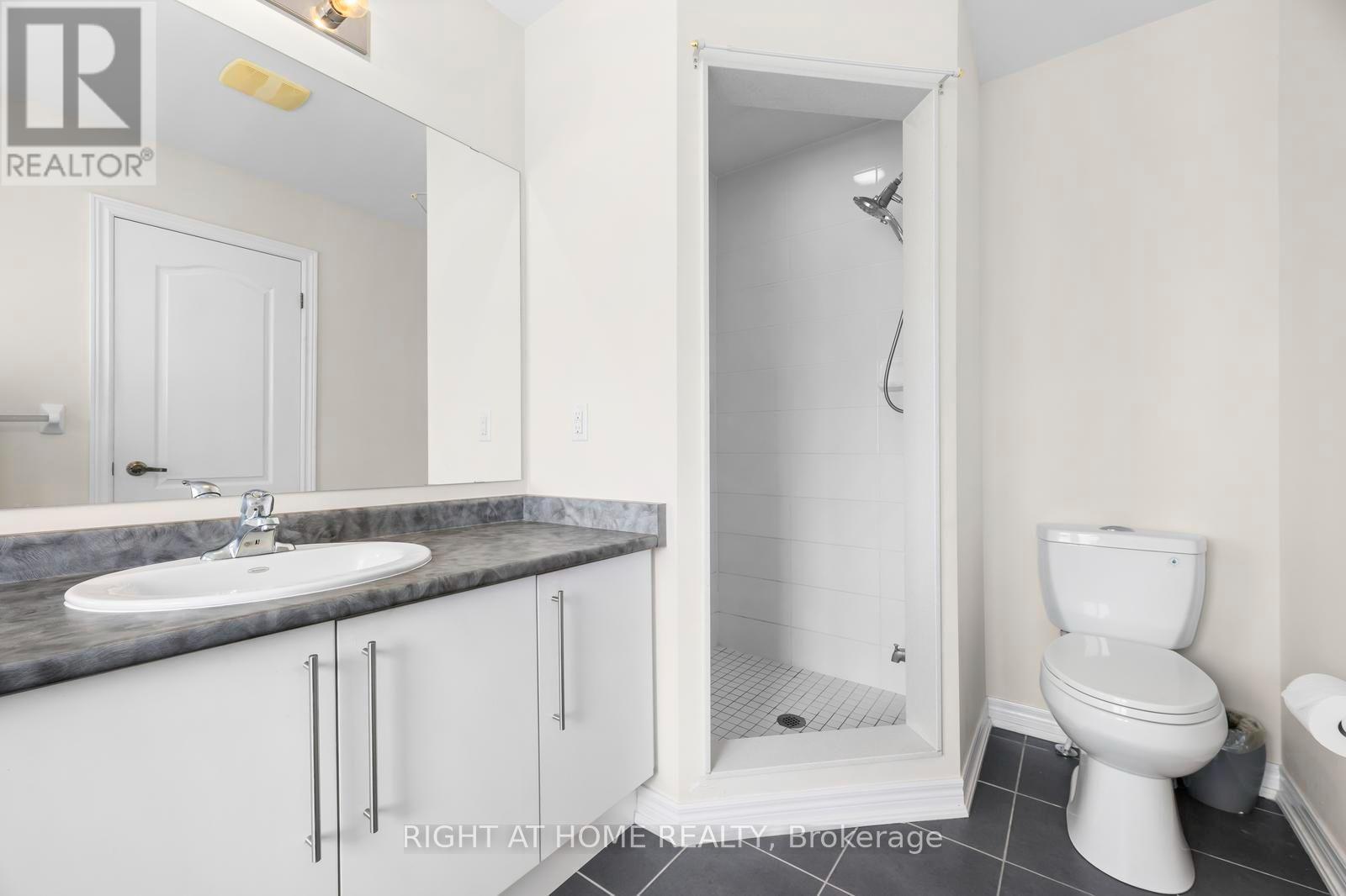 41 Coastline Drive Property Photo 24