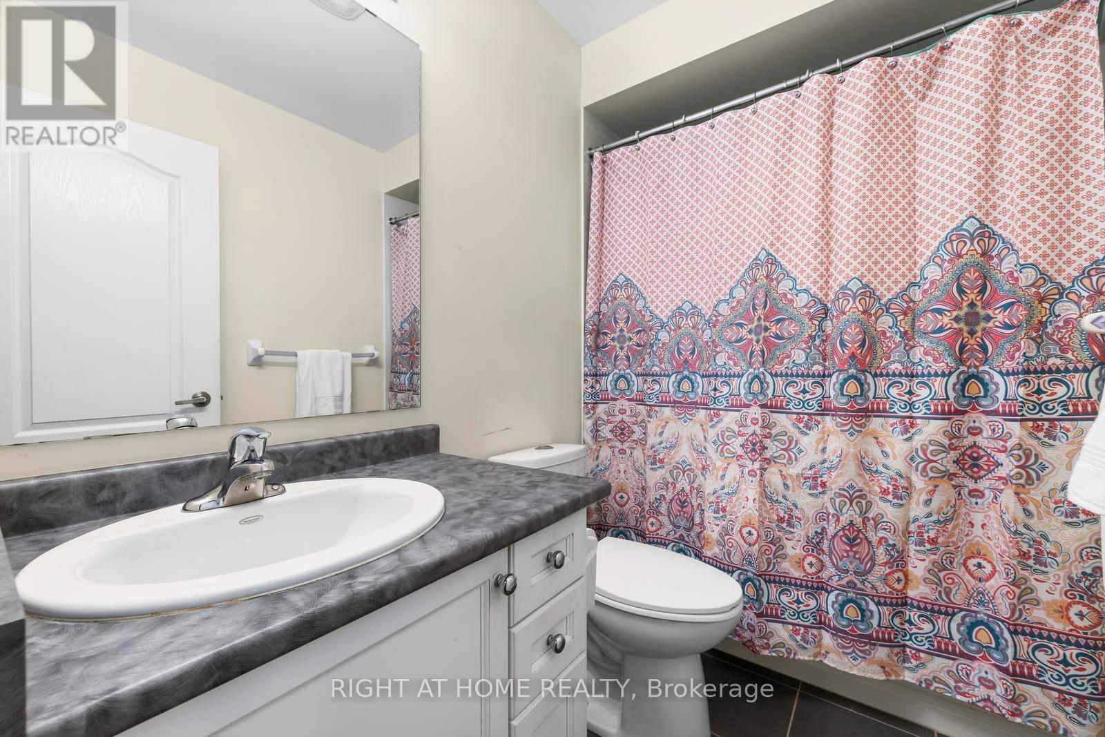 41 Coastline Drive Property Photo 29