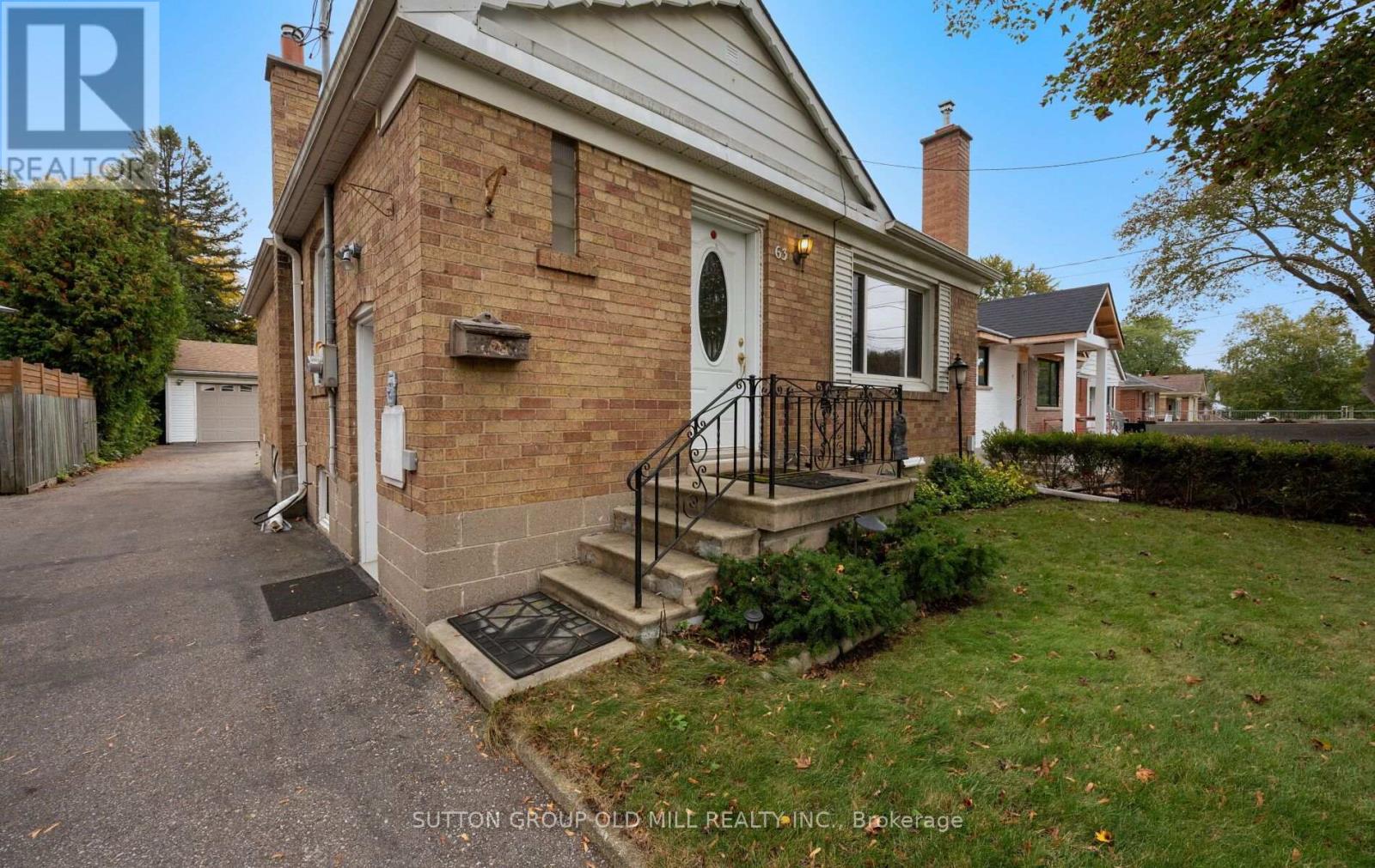 63 Westhead Road Property Photo 2