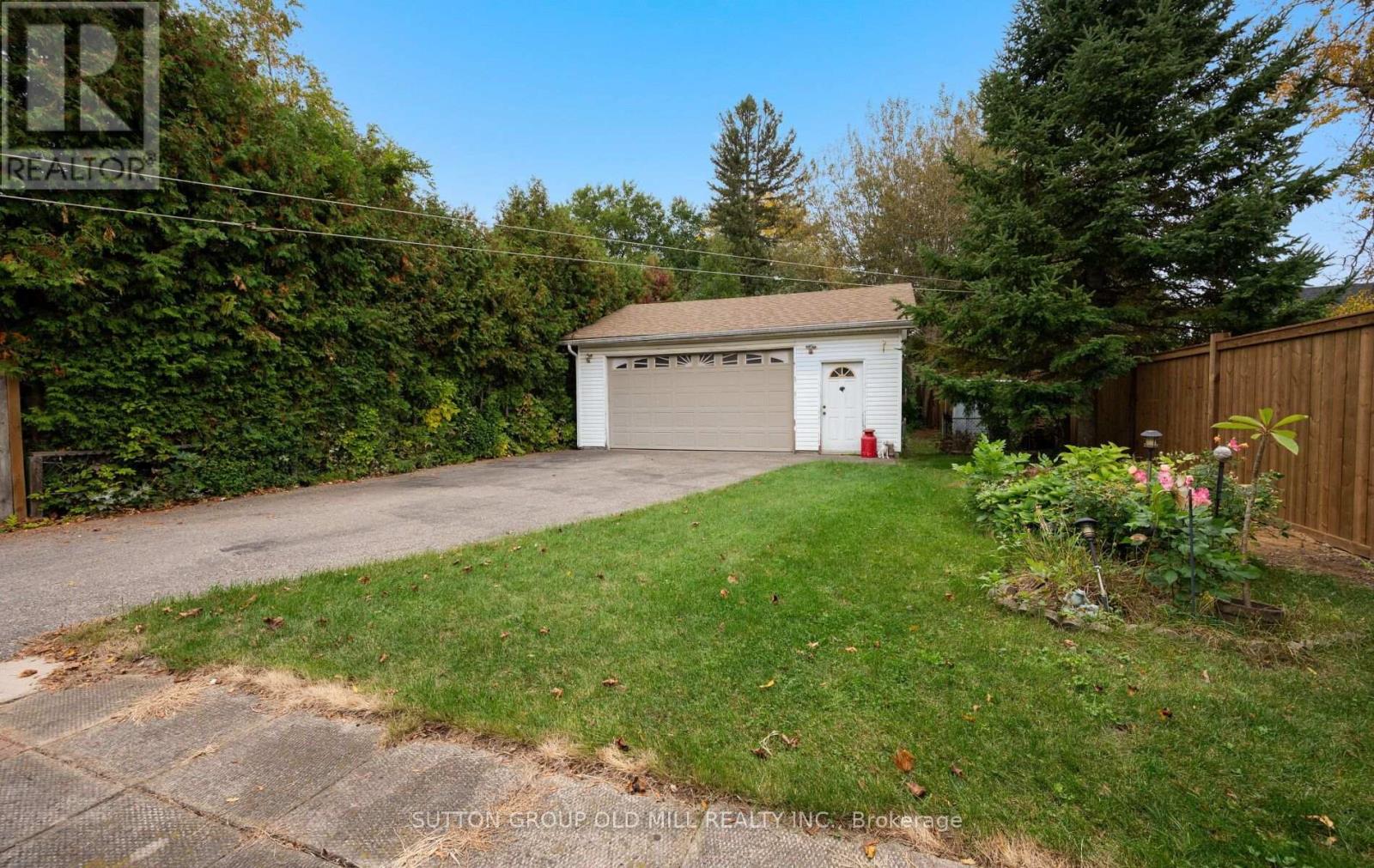 63 Westhead Road Property Photo 35