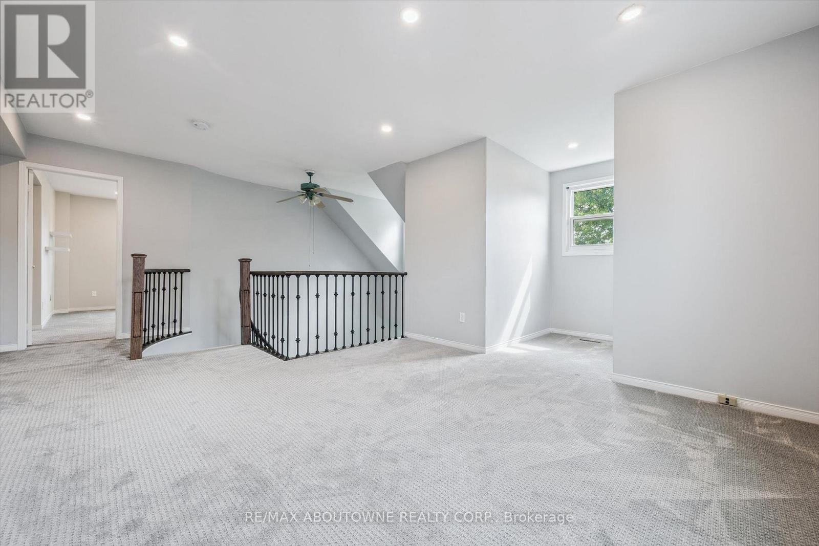 2456 Sixth Line Property Photo 34