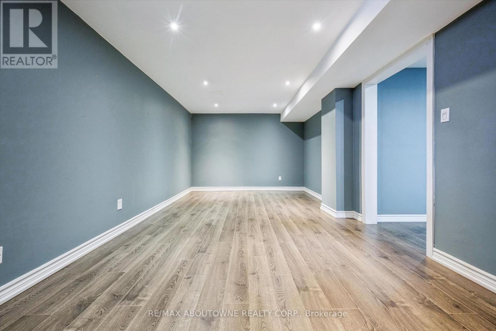 2456 Sixth Line Property Photo 41