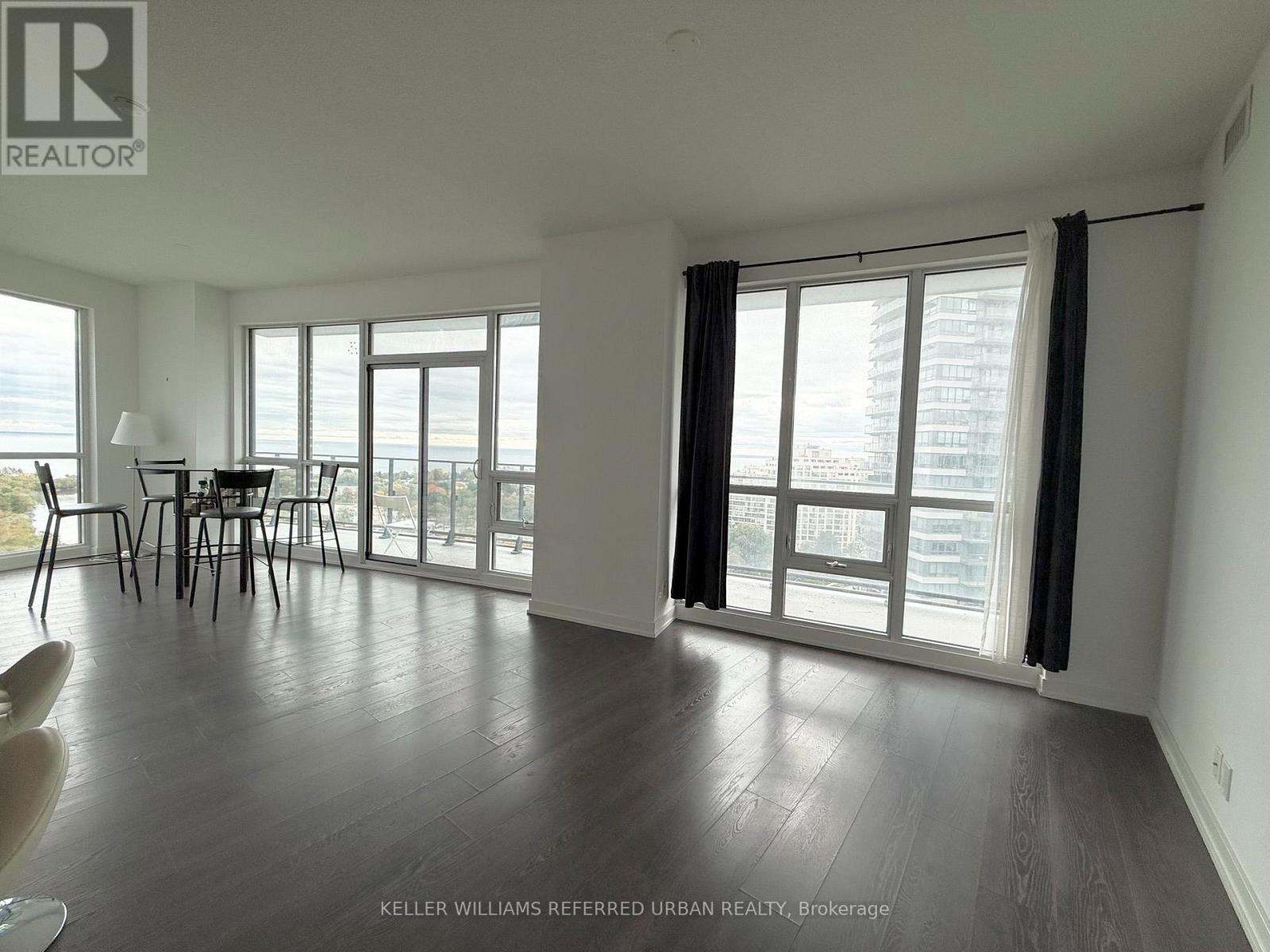 1903 - 2212 Lakeshore Boulevard W Property Photo 7