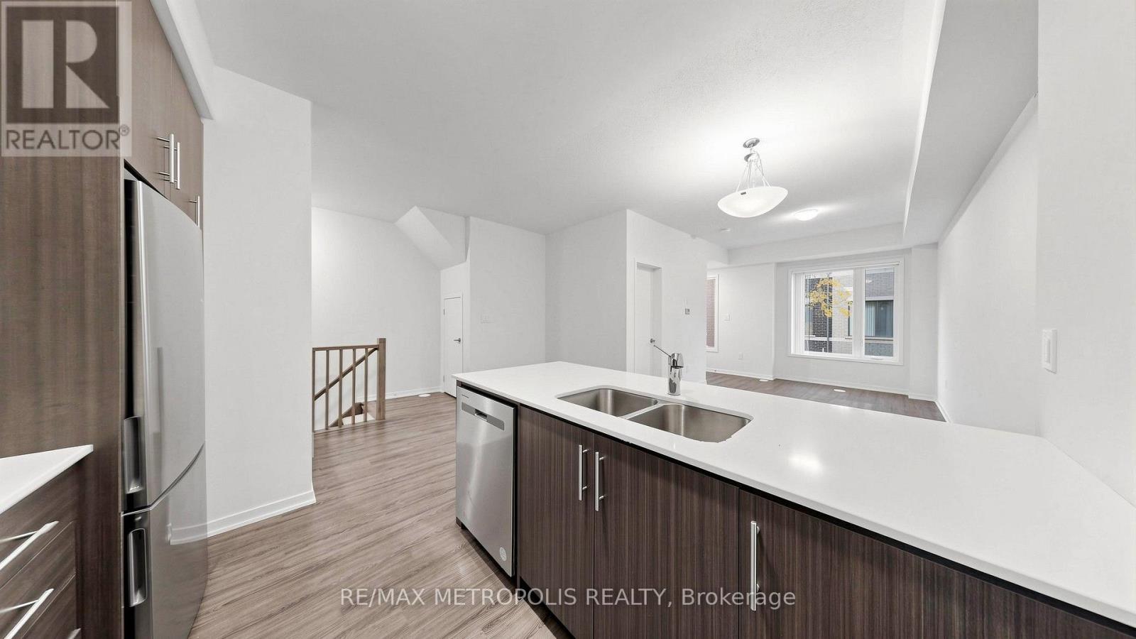 115 - 30 William Jackson Way Property Photo 20