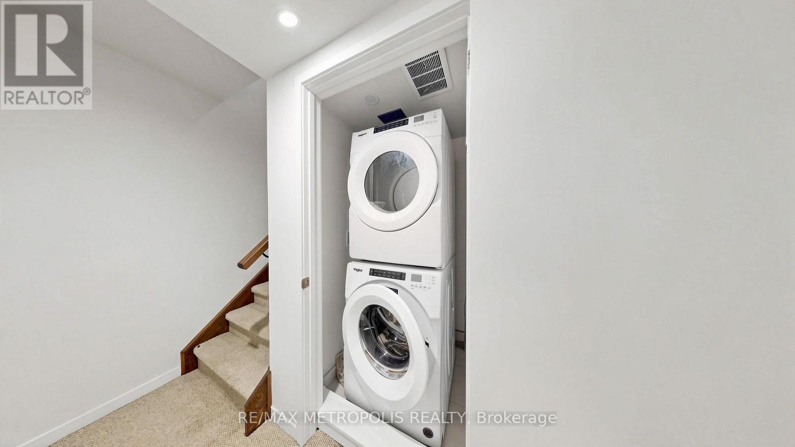 115 - 30 William Jackson Way Property Photo 33