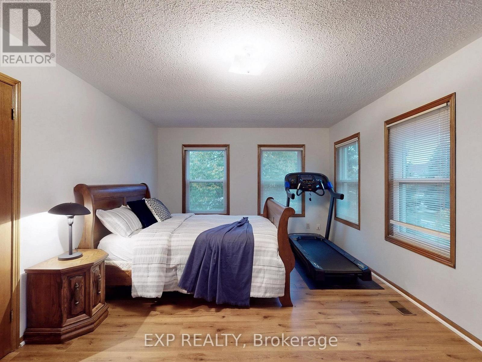 41 Bobcat Street Property Photo 30