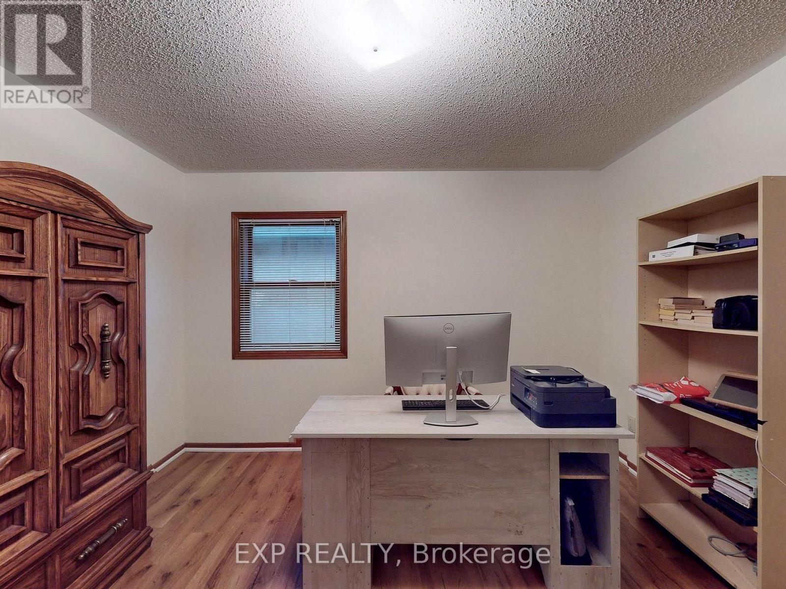 41 Bobcat Street Property Photo 35
