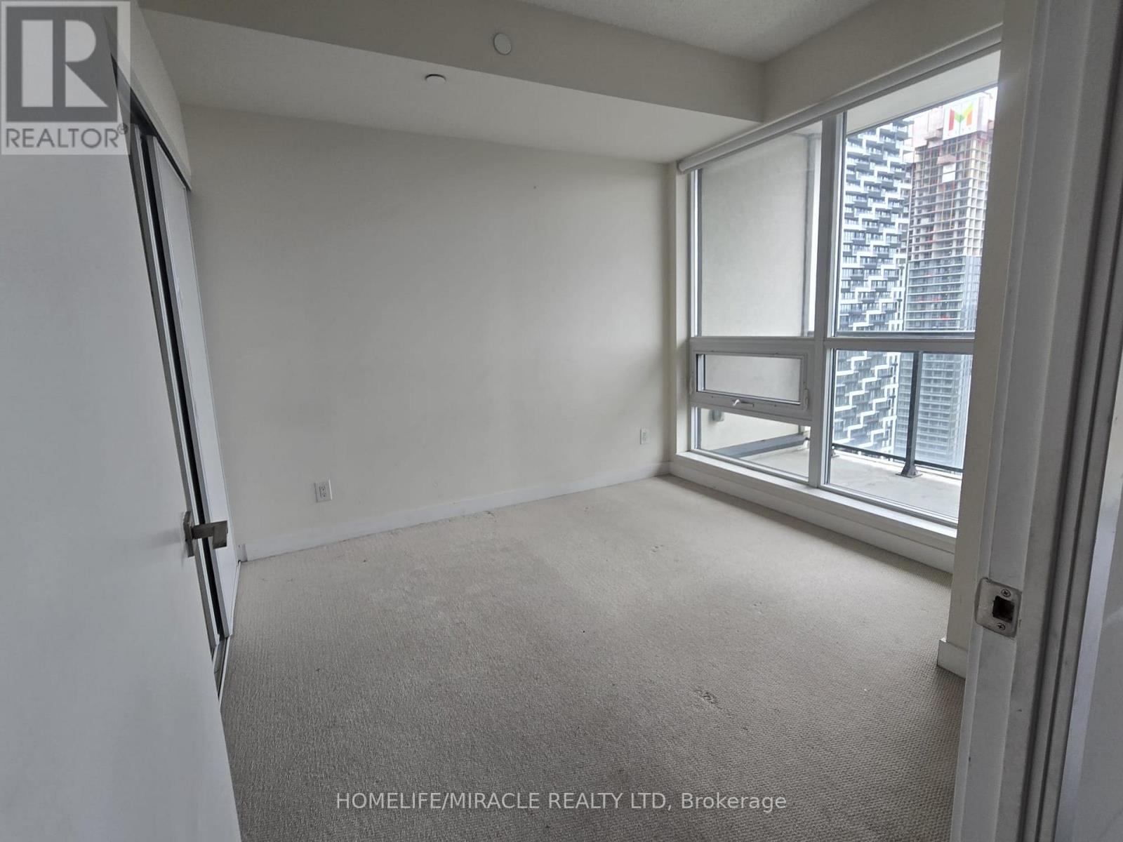 3811 - 4011 Brickstone Mews Property Photo 11