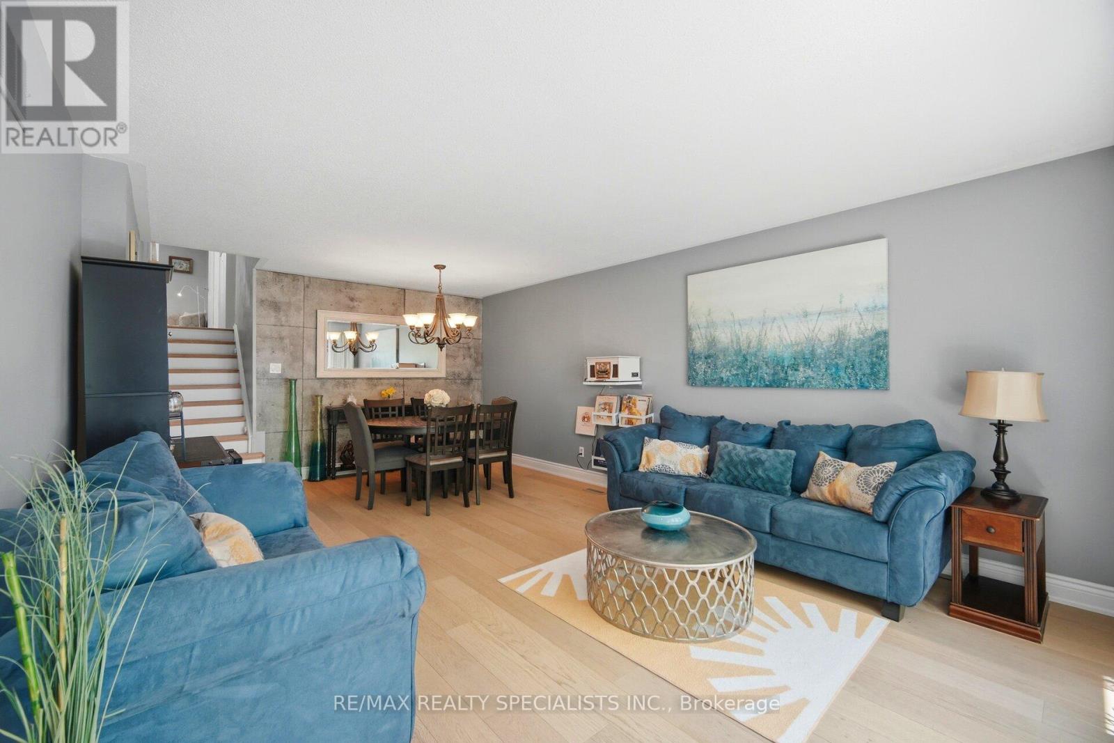 3673 Fieldgate Drive Property Photo 7