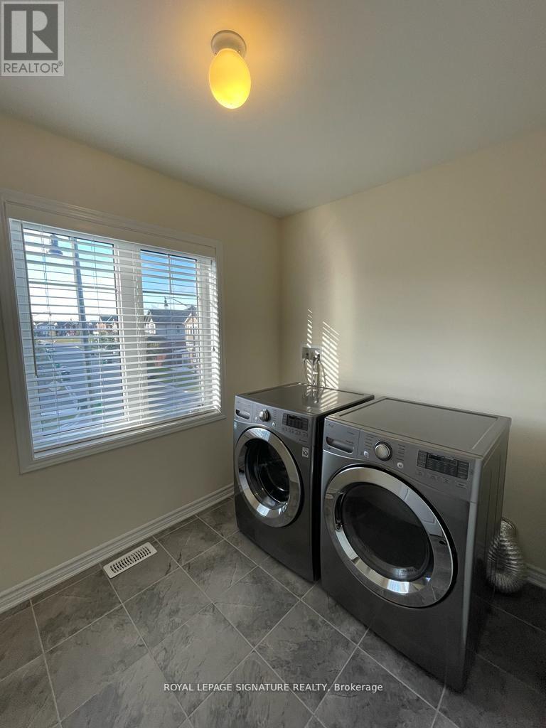 120 Mincing Trail Property Photo 23