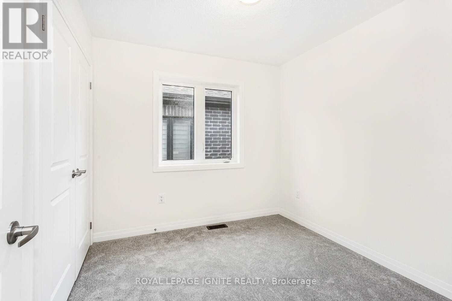 44 Skyridge Drive Property Photo 15