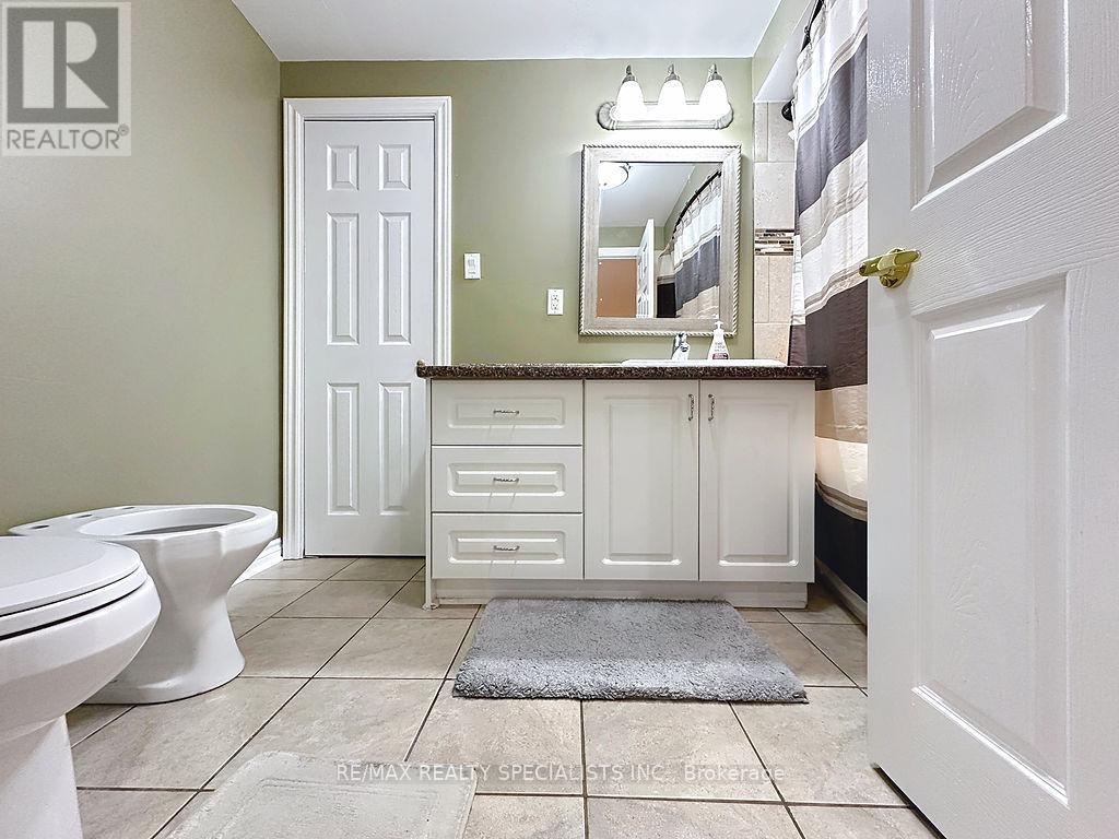 9 Siesta Court Property Photo 16