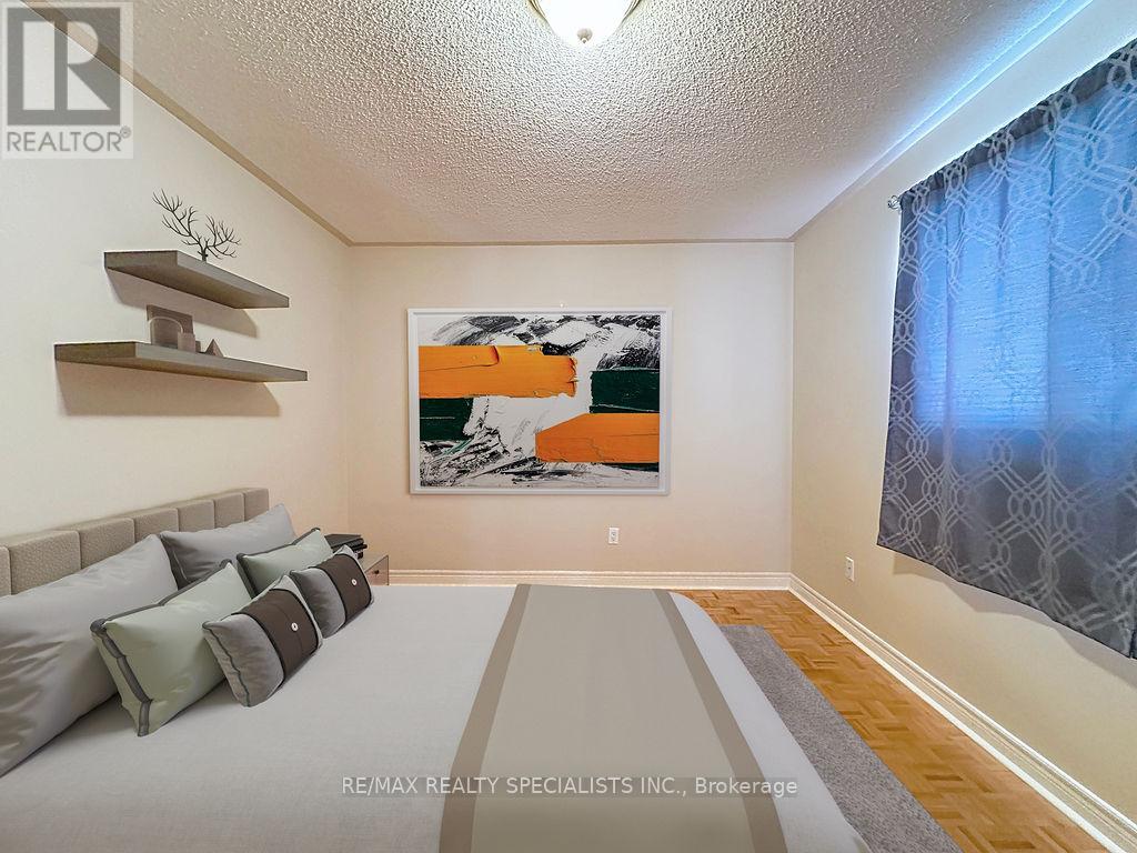 9 Siesta Court Property Photo 28