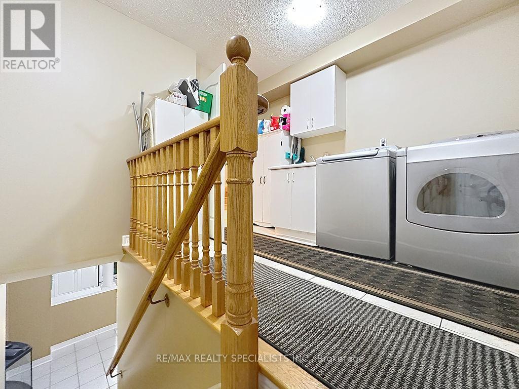 9 Siesta Court Property Photo 33