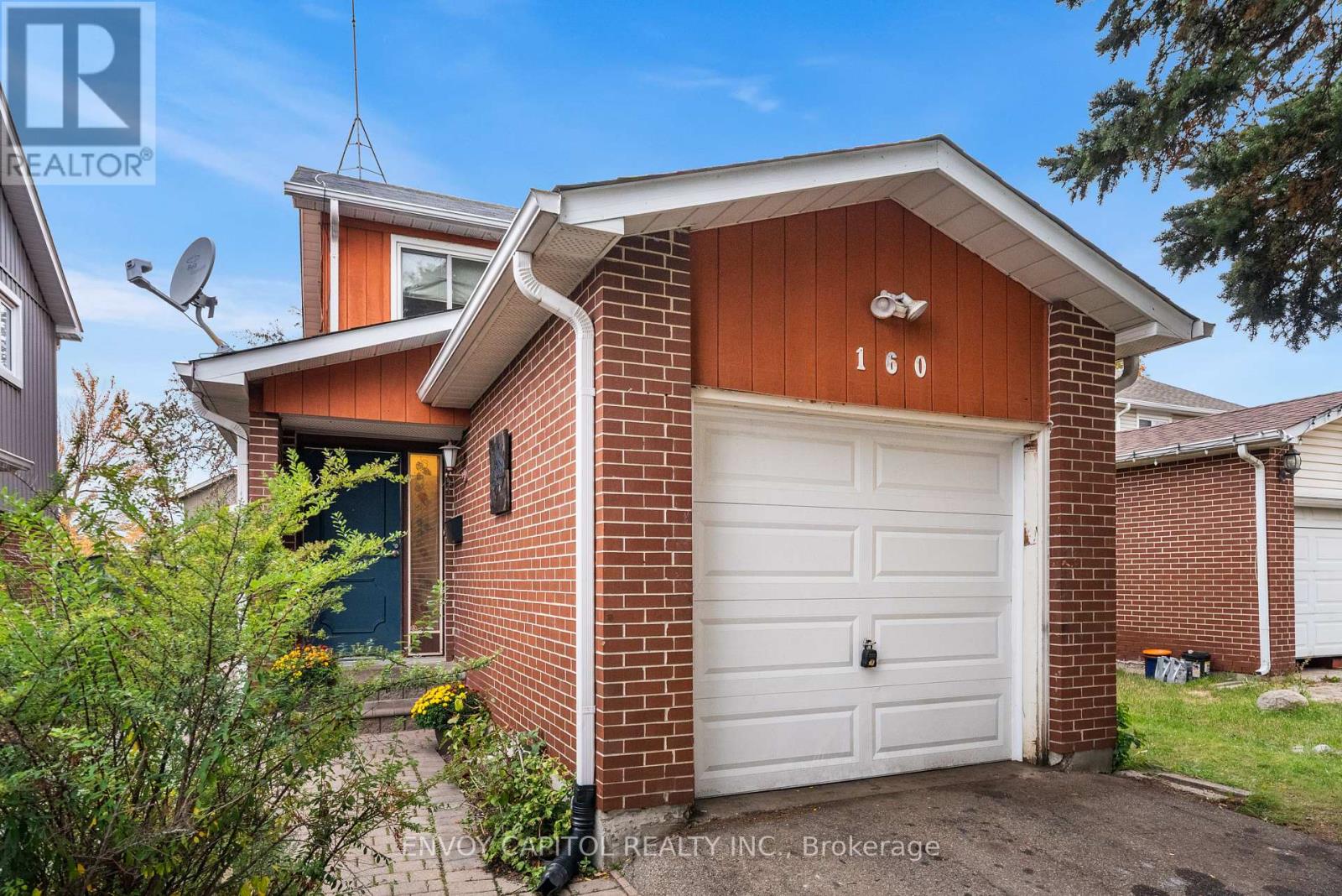 160 Fanshawe Drive Property Photo 1