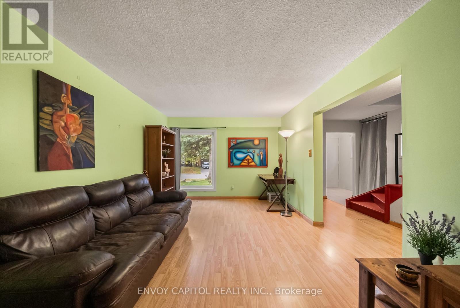 160 Fanshawe Drive Property Photo 8
