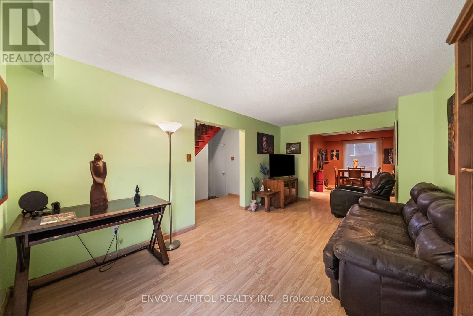 160 Fanshawe Drive Property Photo 9