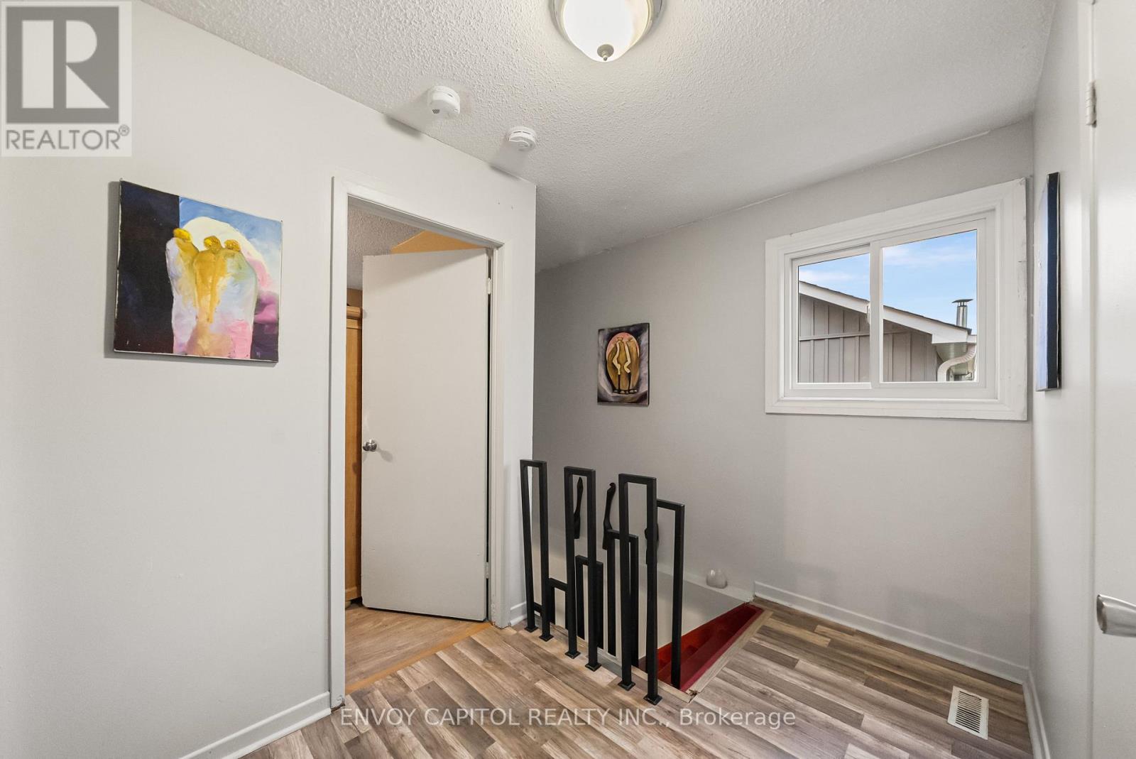 160 Fanshawe Drive Property Photo 21