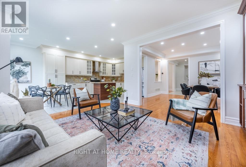 7276 Golden Meadow Court Property Photo 16