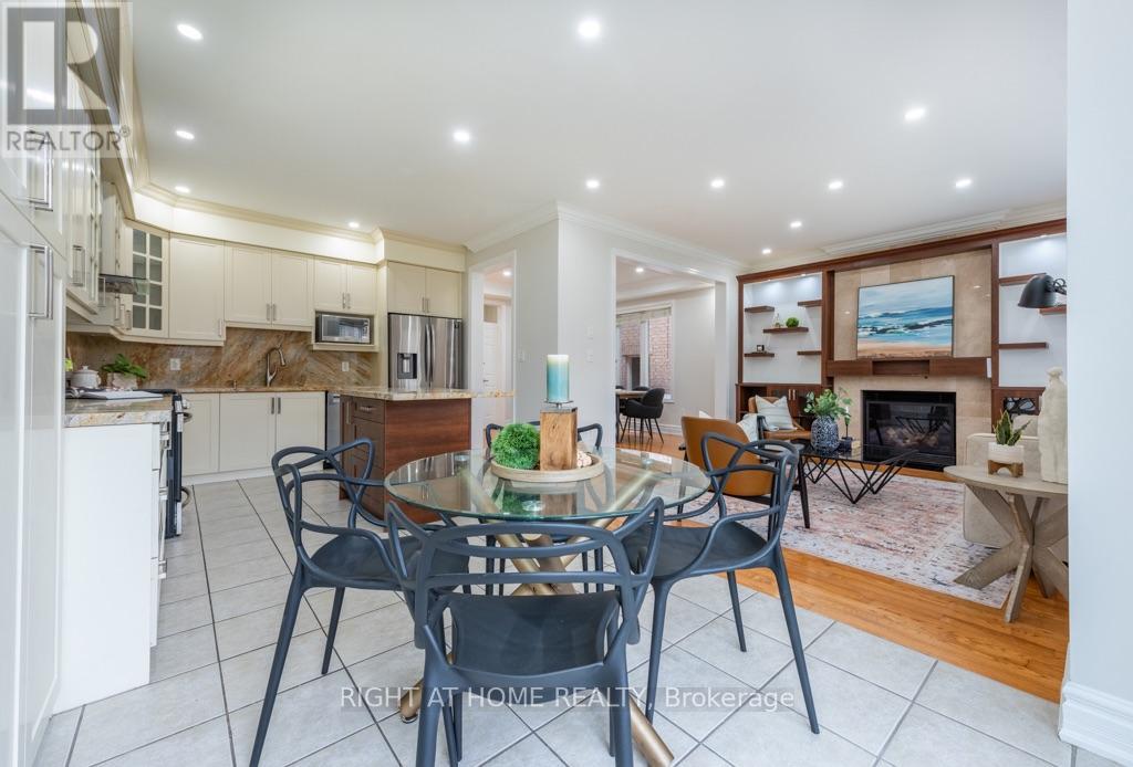 7276 Golden Meadow Court Property Photo 17