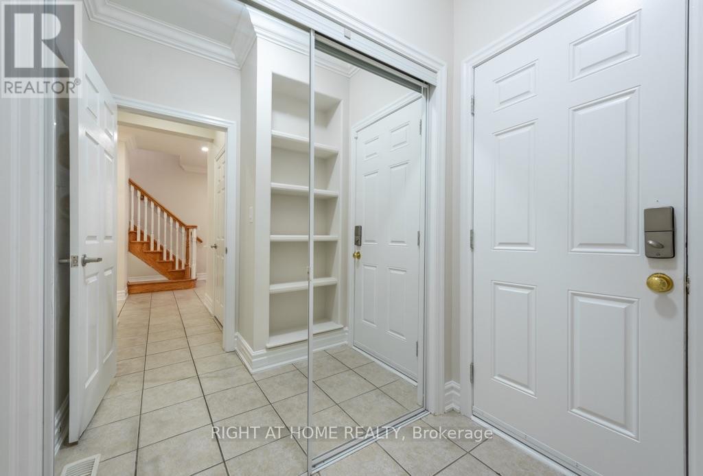 7276 Golden Meadow Court Property Photo 22