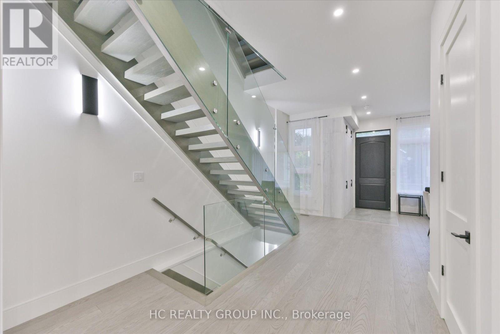 78 Greendale Avenue Property Photo 9