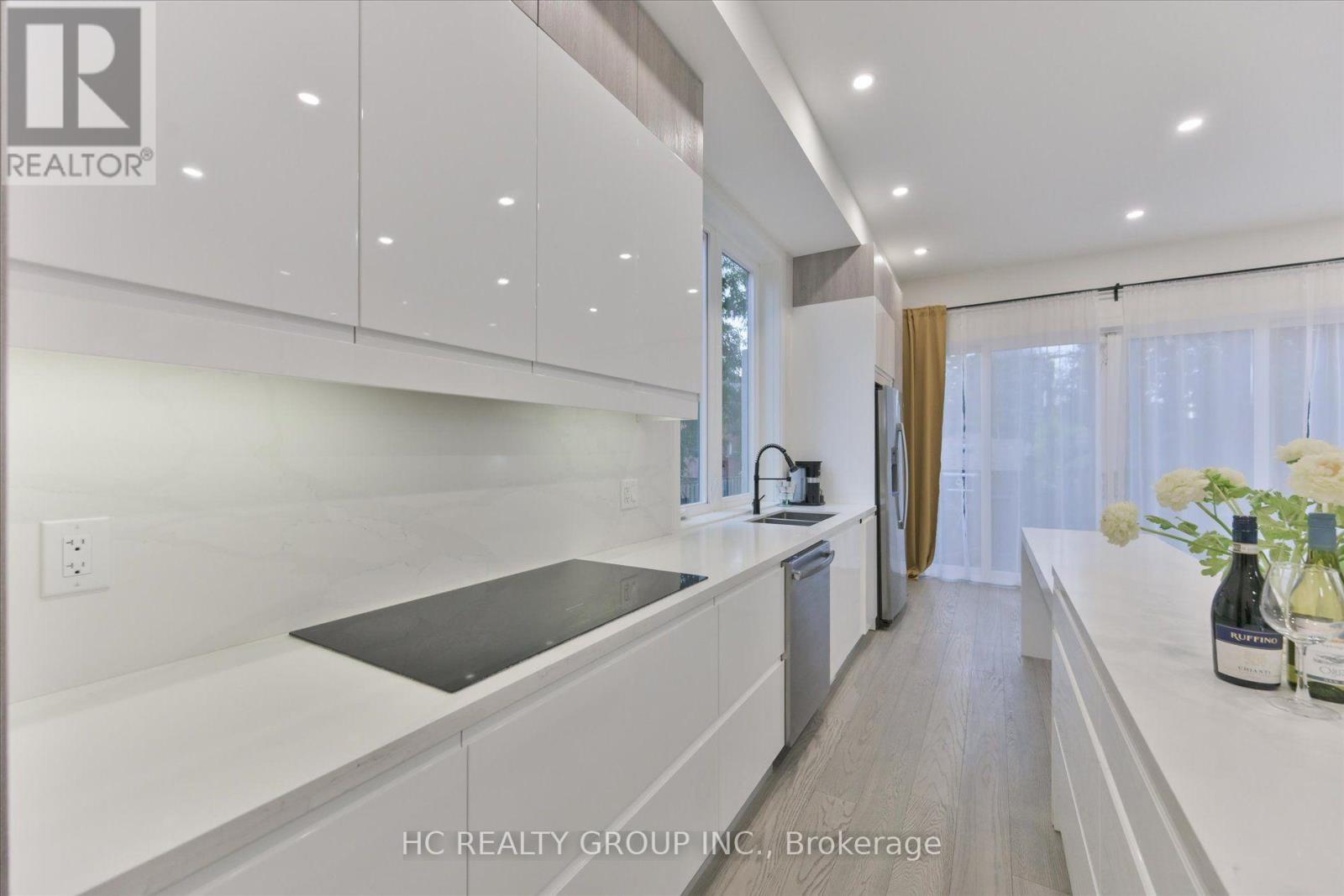 78 Greendale Avenue Property Photo 12