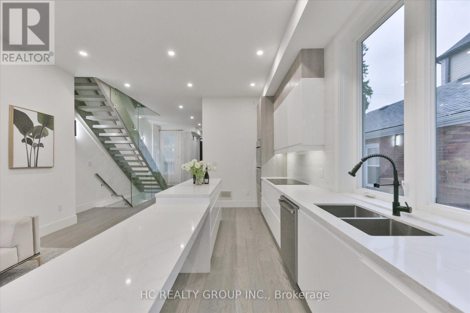 78 Greendale Avenue Property Photo 13