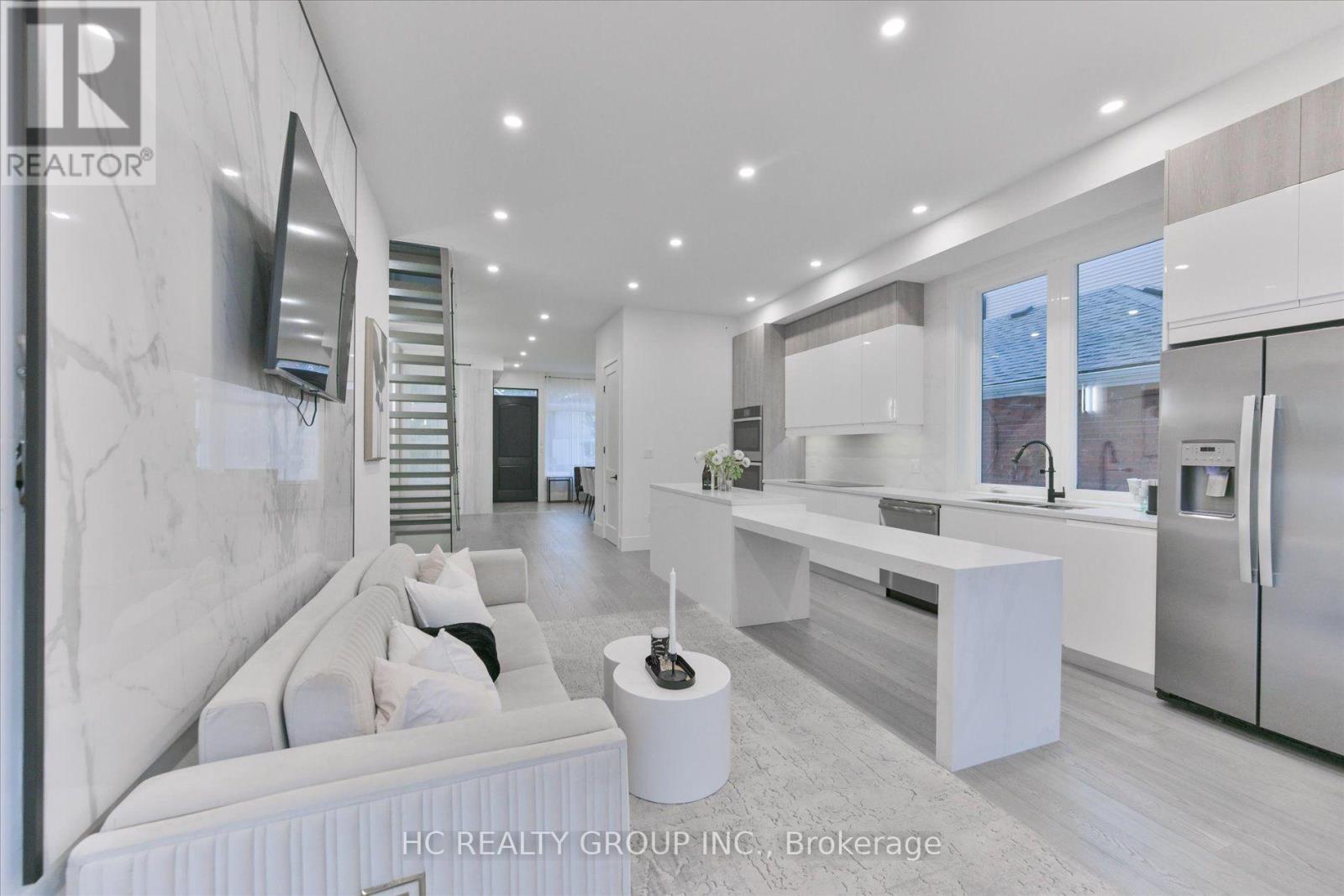 78 Greendale Avenue Property Photo 16