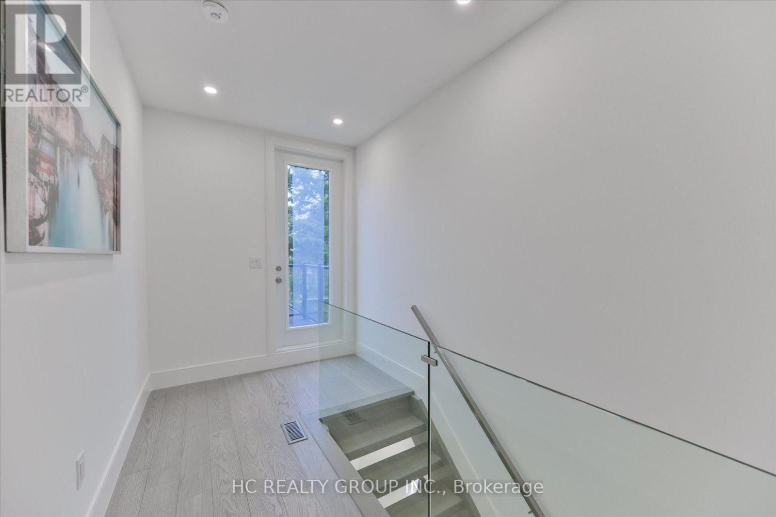 78 Greendale Avenue Property Photo 31