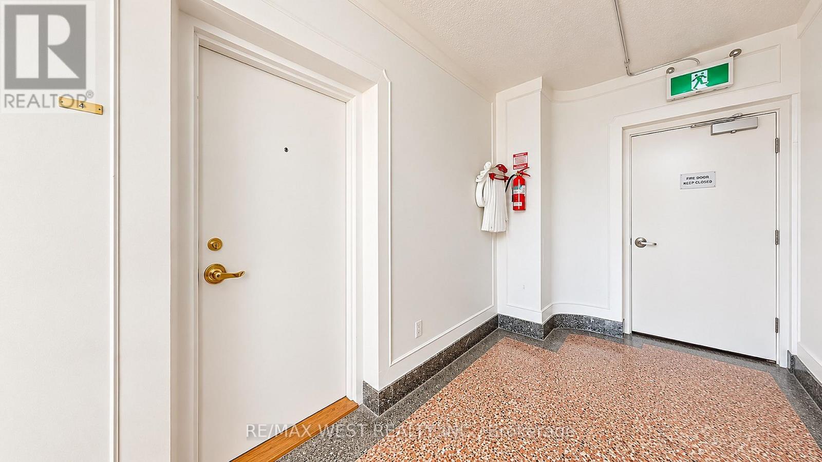 4 - 1110 Weston Road Property Photo 2