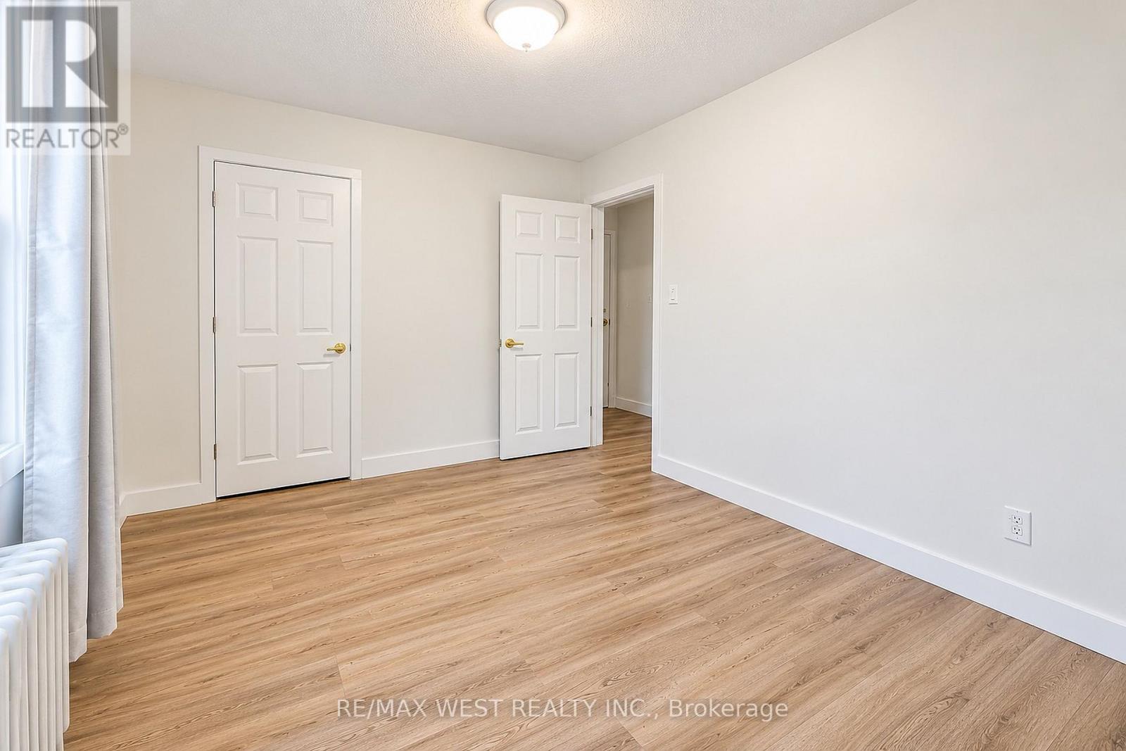 4 - 1110 Weston Road Property Photo 8