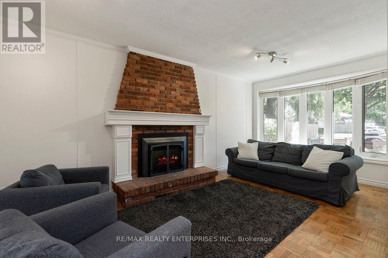 5081 Brady Avenue Property Photo 4
