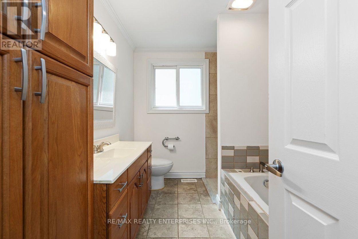 5081 Brady Avenue Property Photo 22
