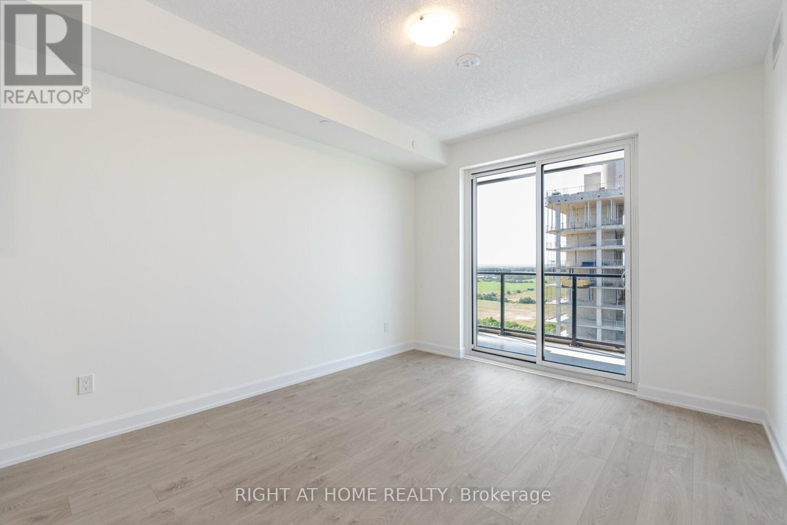 1806 - 3220 William Coltson Avenue Property Photo 12
