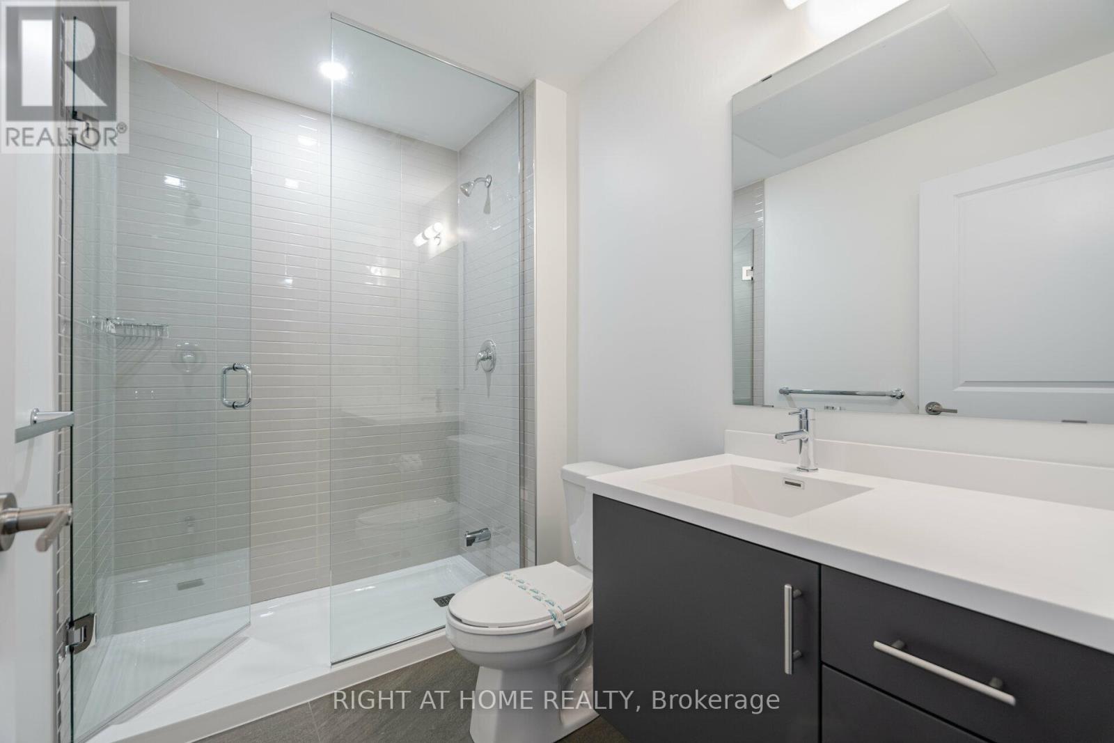 1806 - 3220 William Coltson Avenue Property Photo 15