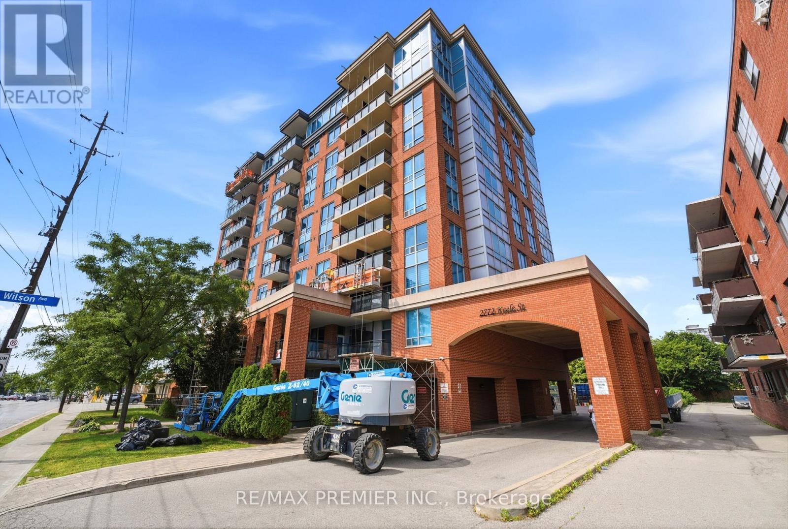 306 - 2772 KEELE STREET Property Photo 1