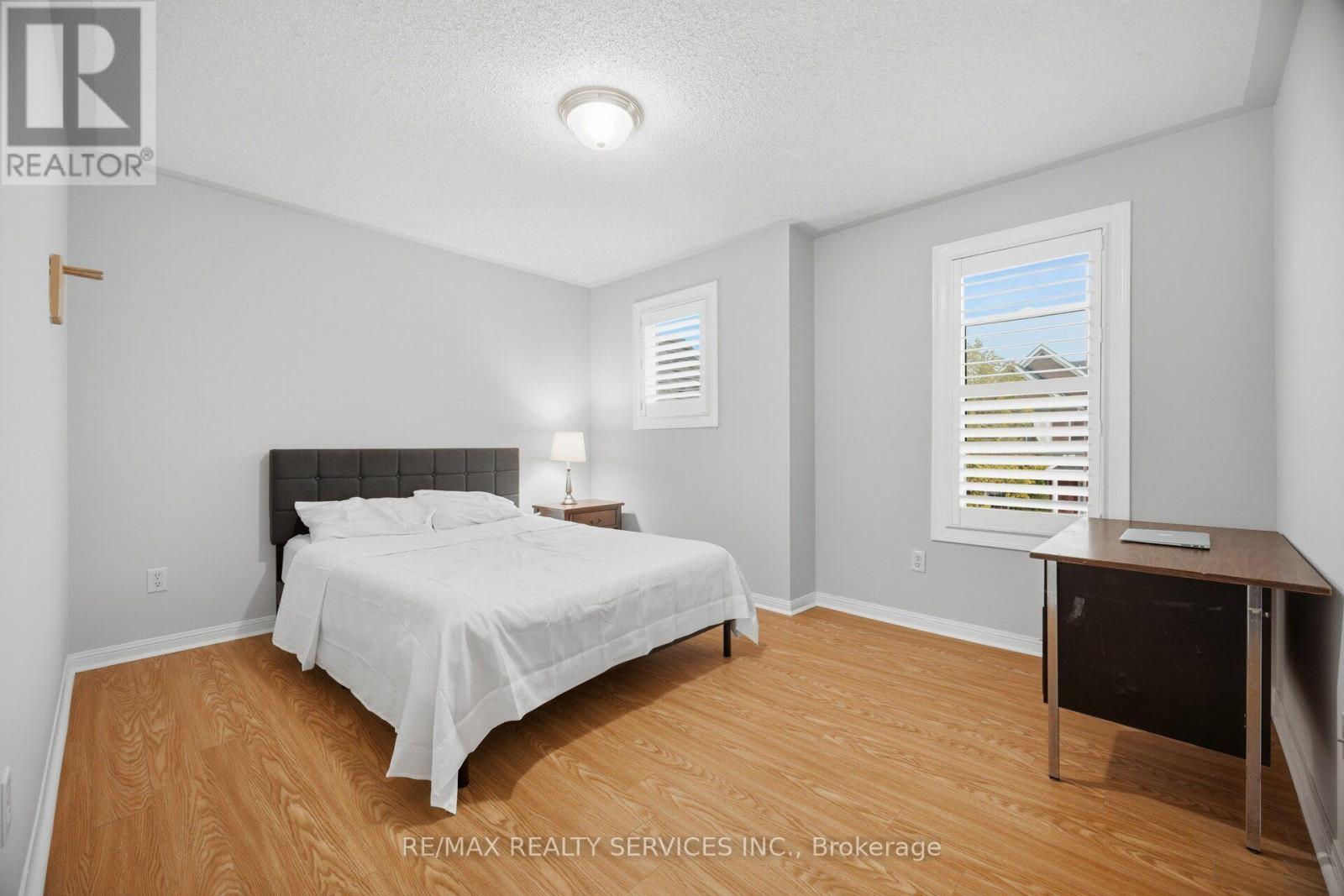 881 Lancaster Boulevard Property Photo 34