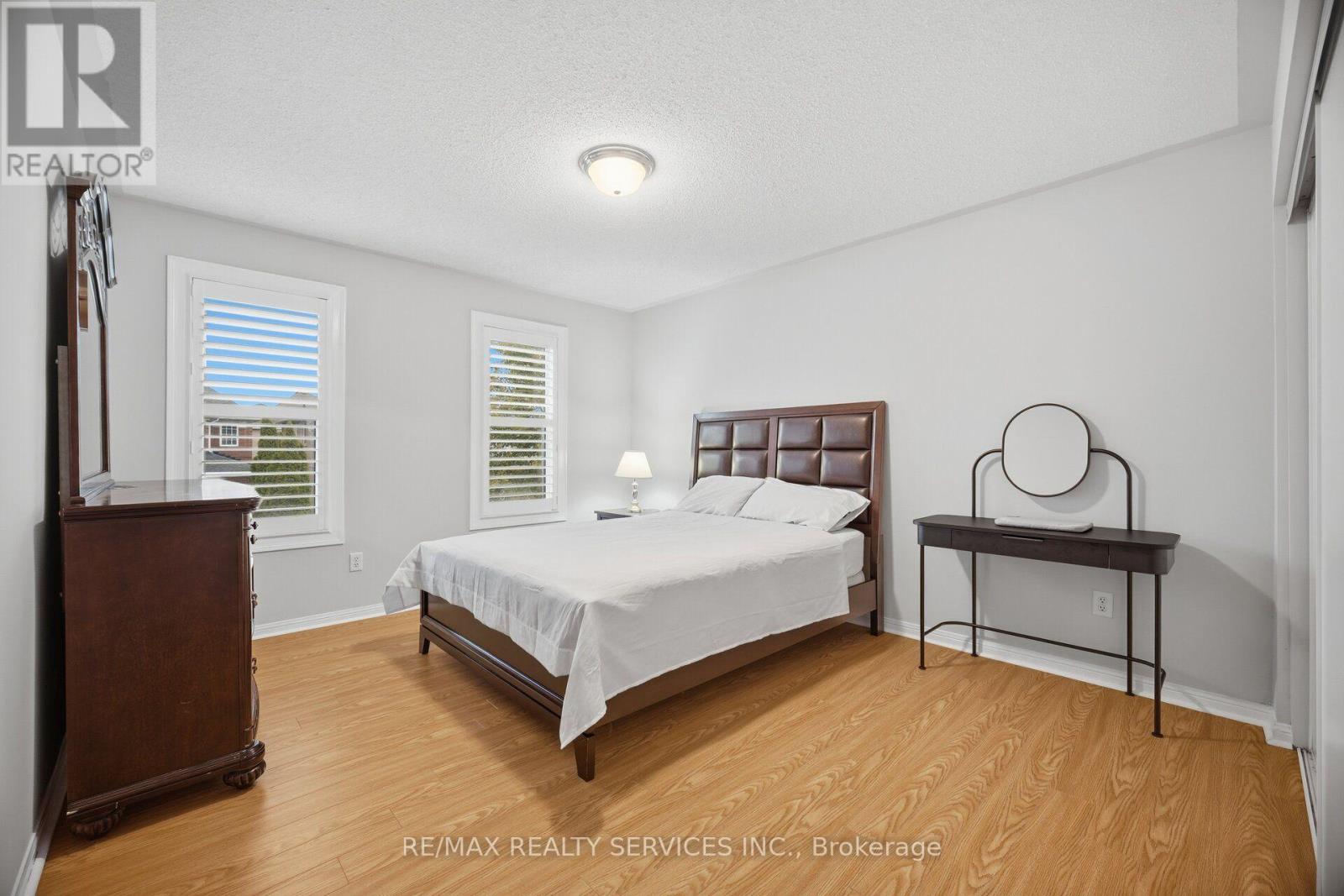 881 Lancaster Boulevard Property Photo 36