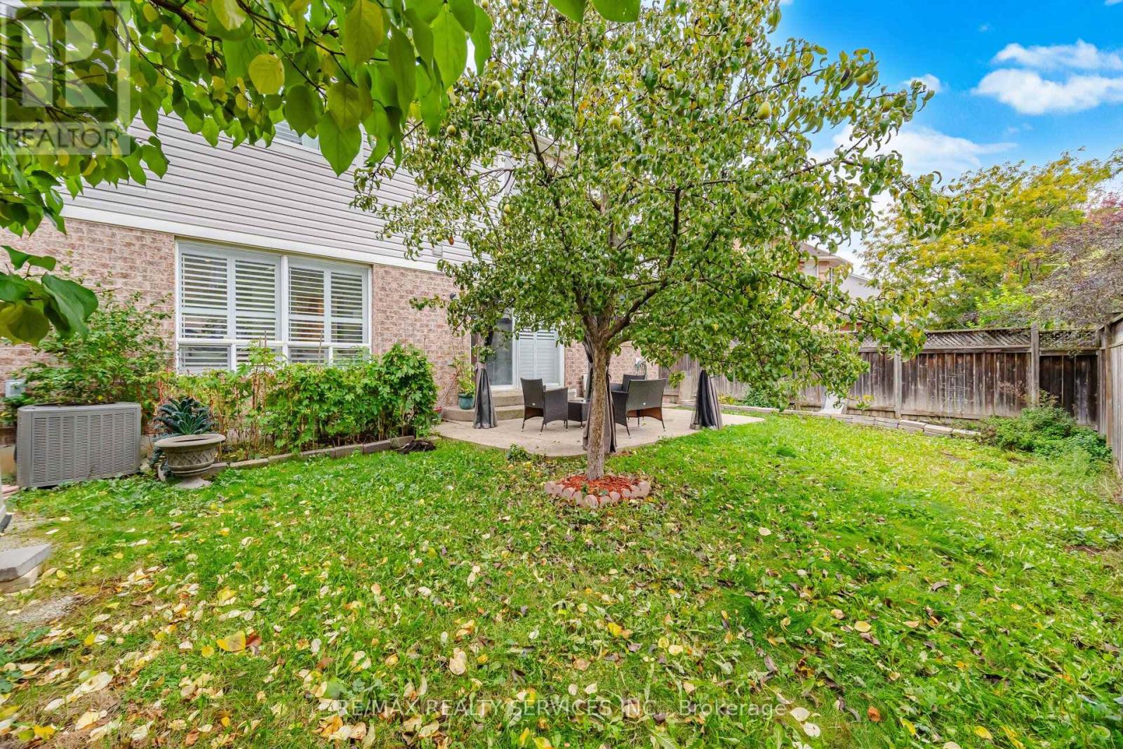 881 Lancaster Boulevard Property Photo 50