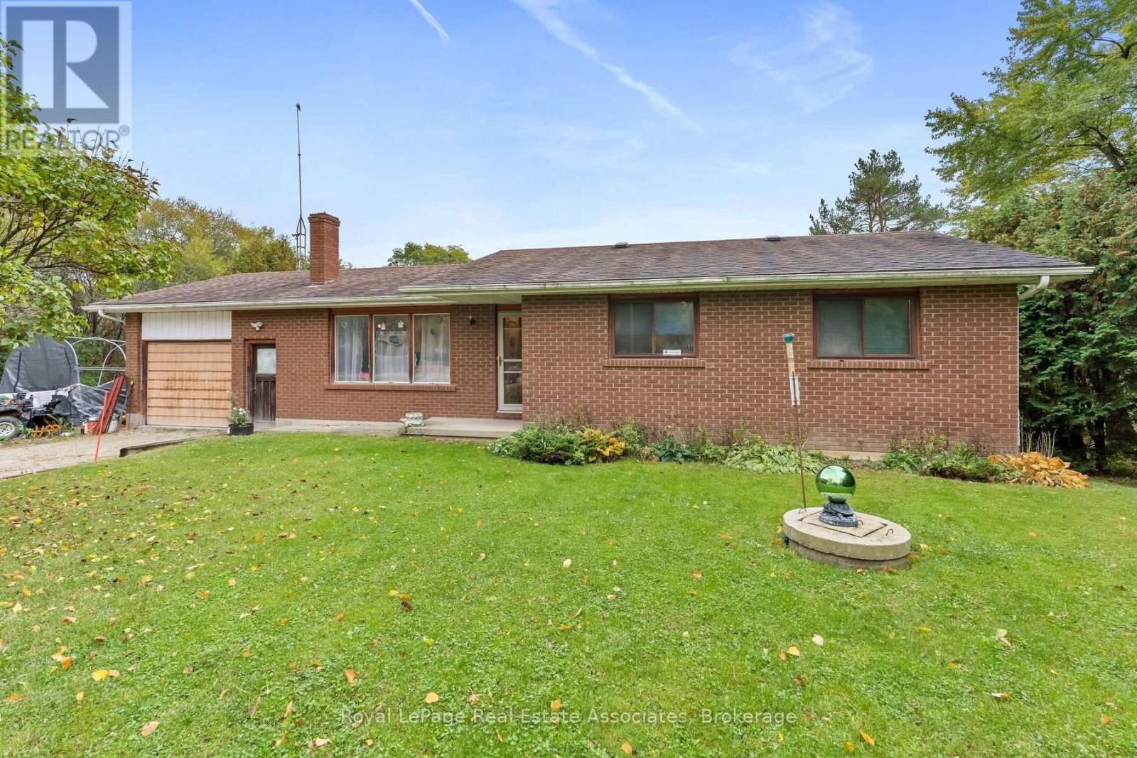 13330 5 Side Road Property Photo 1