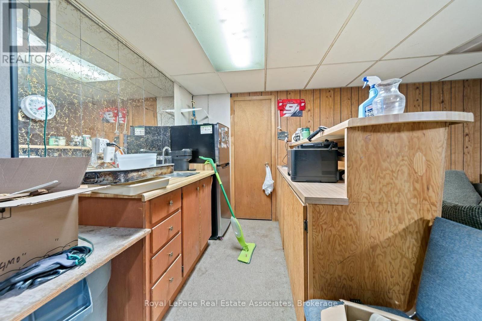 13330 5 Side Road Property Photo 25