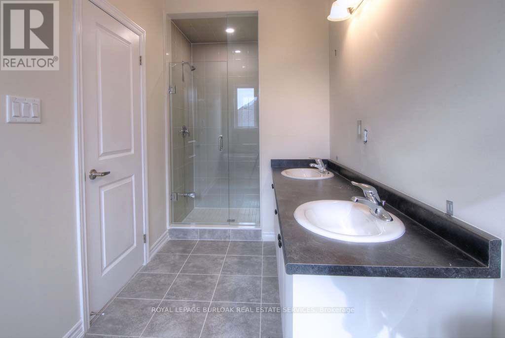 1388 National Common Property Photo 16