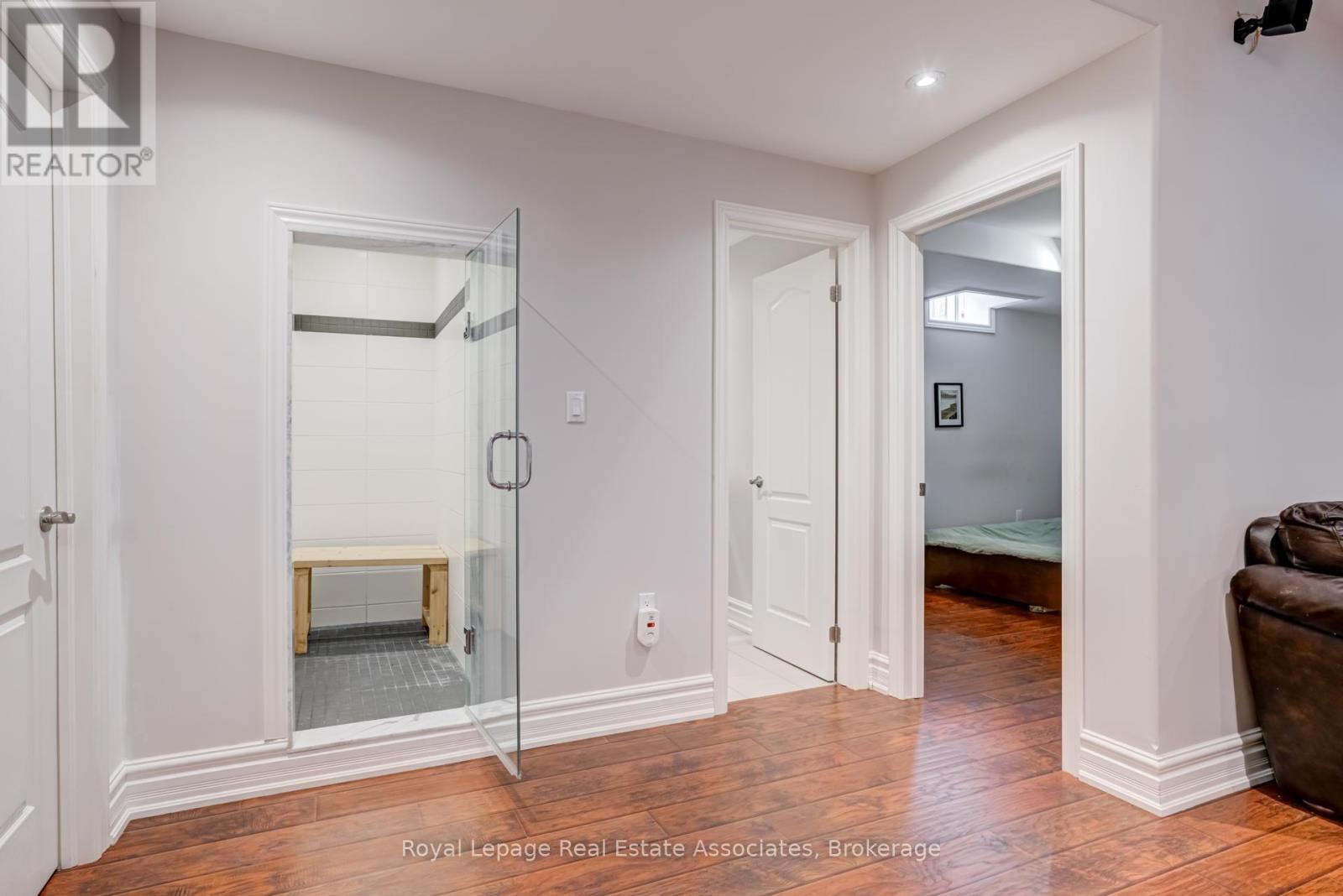 20 Cannington Crescent Property Photo 35