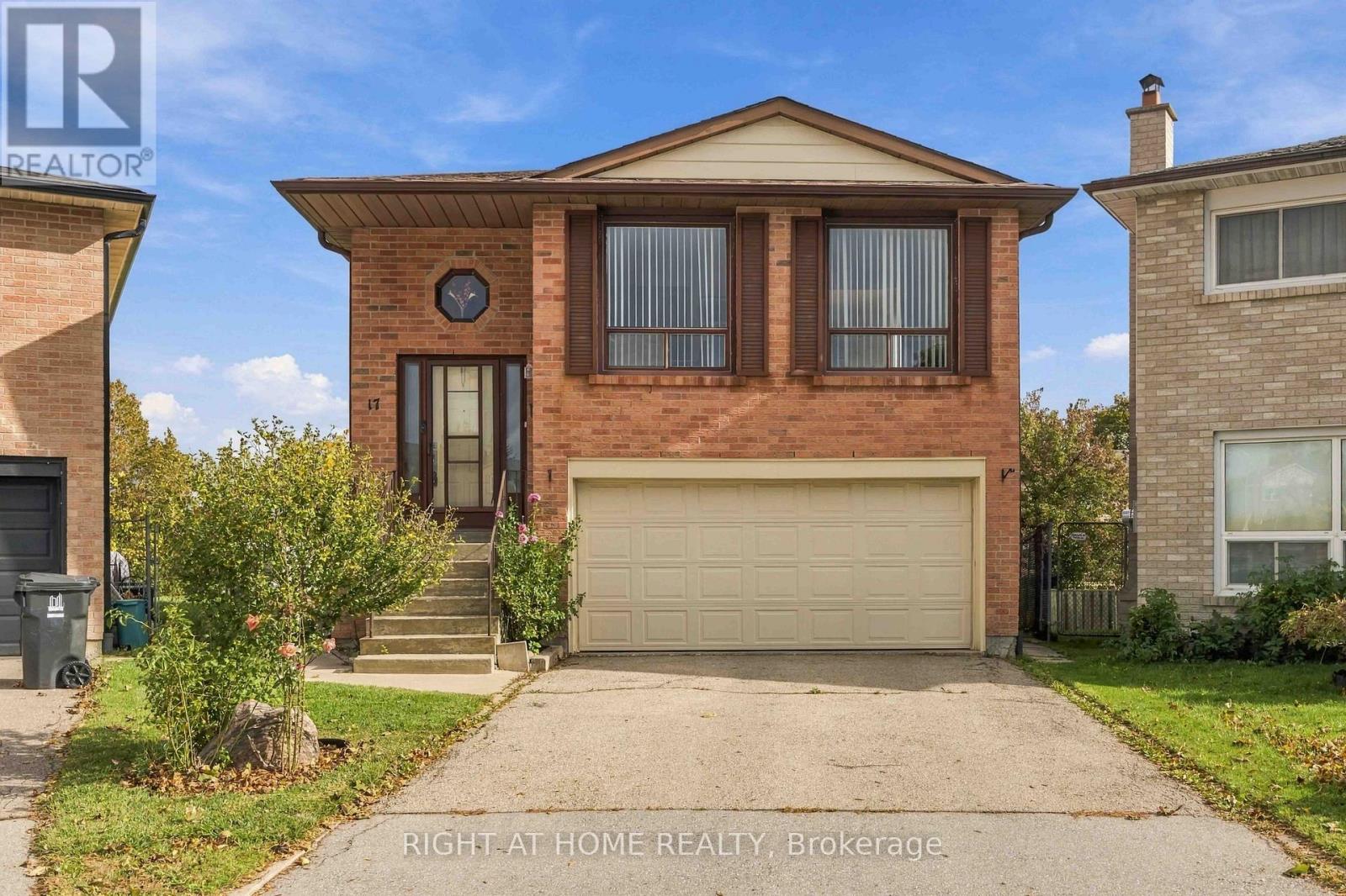 17 Cathy Jean Crescent Property Photo 1