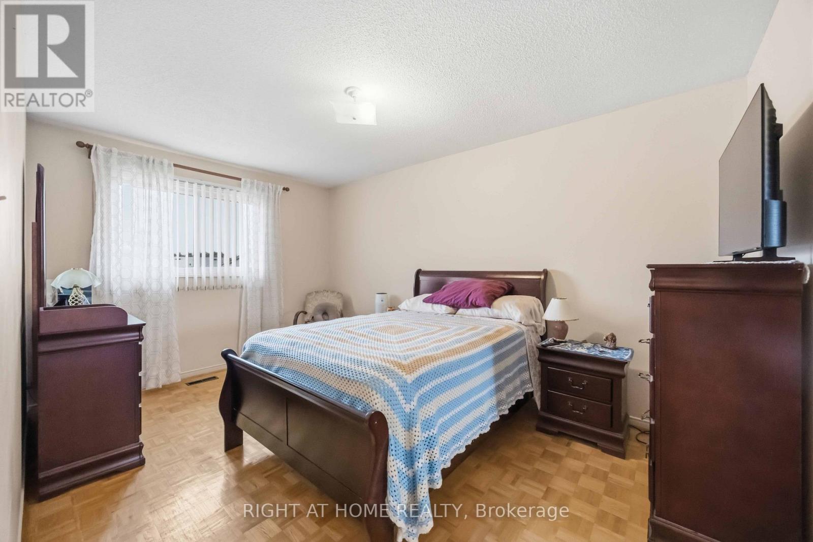 17 Cathy Jean Crescent Property Photo 12